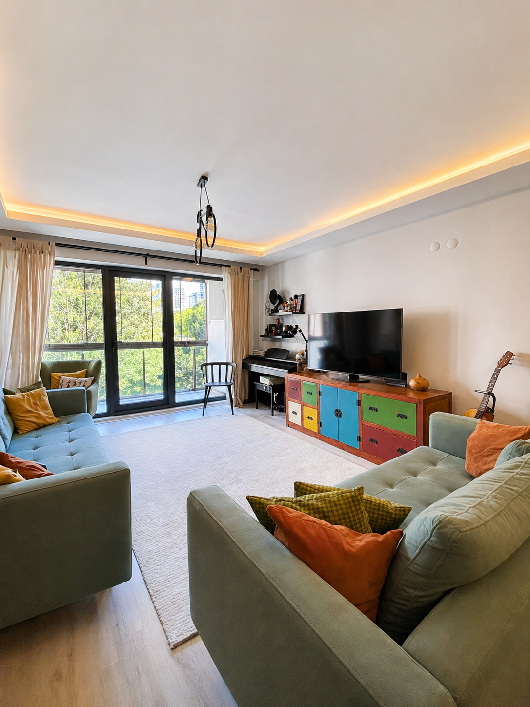 MABEL'DEN ERİKLİMAN'DA SAHİLE YAKIN 2+1 BALKONLU DAİRE